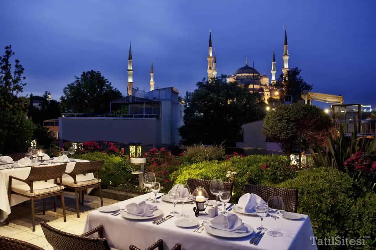 Eresin İstanbul Crown Hotel 